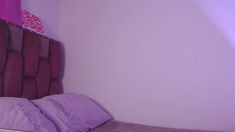 Snapshot of emily_w2 chatting on February 2025 03:47:02 AM emily_w2 online show from February 2025 03:47:02 AM