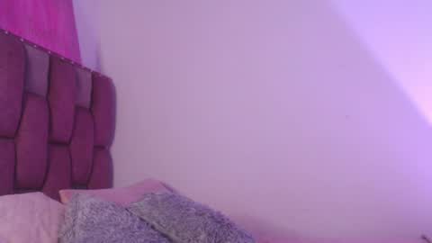 Snapshot of emily_w2 chatting on May 2026 03:36:01 AM emily_w2 online show from May 2026 03:36:01 AM