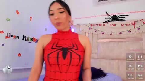 emily_walker4 online show from October 2025 03:08:01 AM