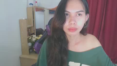 emily_xo143 online show from March 2026 06:31:02 AM