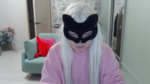 Emily online show from February 2026 06:04:01 PM