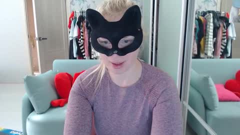 Emily online show from March 2026 01:34:01 PM