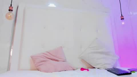 Snapshot of emilyadams0 chatting on September 2025 09:59:02 PM emilyadams0 online show from September 2025 09:59:02 PM