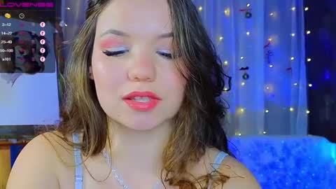 Snapshot of emilyart_ chatting on January 2025 02:19:02 AM artist Emily online show from January 2025 02:19:02 AM