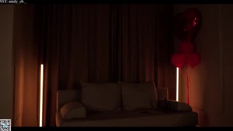 Snapshot of emilybatee chatting on March 2025 04:51:02 PM emilybatee online show from March 2025 04:51:02 PM