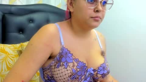 emilybrown21x online show from September 2025 12:27:02 AM