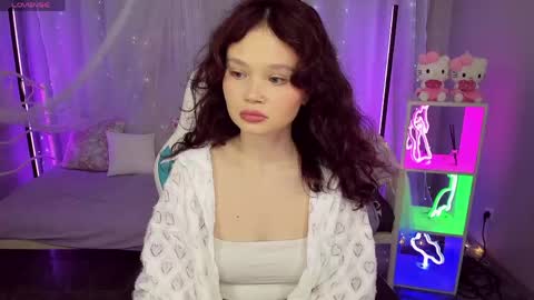 Snapshot of emilychaves chatting on May 2026 07:14:02 AM Emilyhaves online show from May 2026 07:14:02 AM