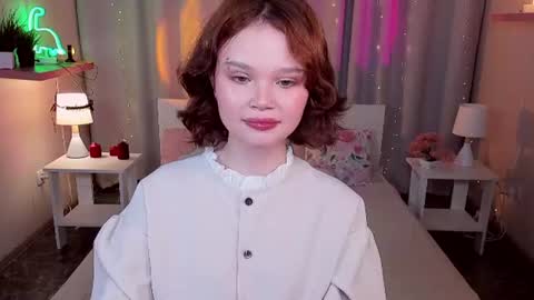 Snapshot of emilychaves chatting on June 2026 09:25:02 AM Emilyhaves online show from June 2026 09:25:02 AM