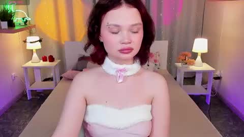 Snapshot of emilychaves chatting on July 2026 08:00:02 AM Emilyhaves online show from July 2026 08:00:02 AM
