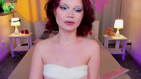 Snapshot of emilychaves chatting on July 2026 05:04:02 PM Emilyhaves online show from July 2026 05:04:02 PM