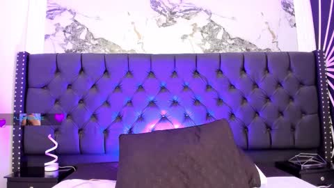 Snapshot of emilyevanss1_ chatting on February 2026 05:39:01 AM Emily online show from February 2026 05:39:01 AM