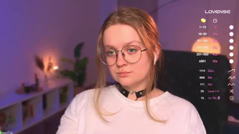 Emily  online show from March 2025 03:13:02 PM