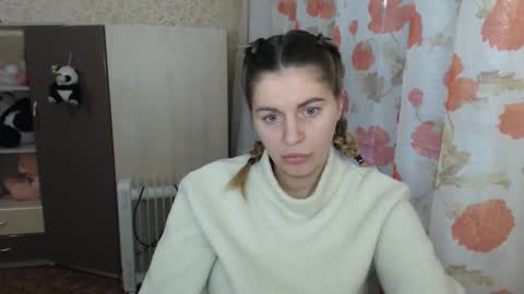 emilyfork online show from December 2024 02:01:01 PM