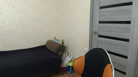 emilyfork online show from September 2025 07:30:01 AM