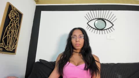 Emily online show from September 2025 11:21:02 AM