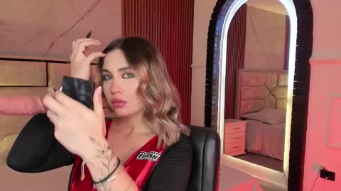 Emily Hendrix online show from February 2026 02:23:01 PM