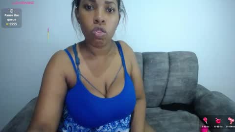 Snapshot of emilyhines__ chatting on September 2025 10:20:01 PM Emilyhines online show from September 2025 10:20:01 PM