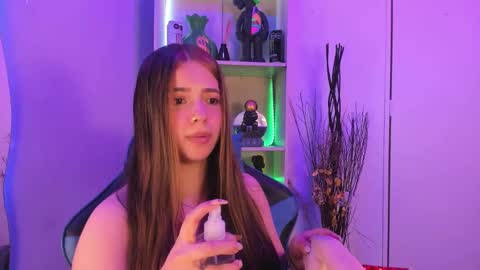 VALEEEN online show from January 2025 03:50:01 PM