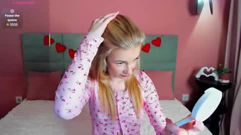 Snapshot of emilymagnificent chatting on February 2026 01:53:02 AM emilymagnificent online show from February 2026 01:53:02 AM