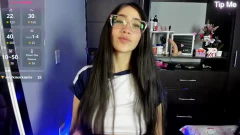 Emy online show from July 2026 07:29:02 PM