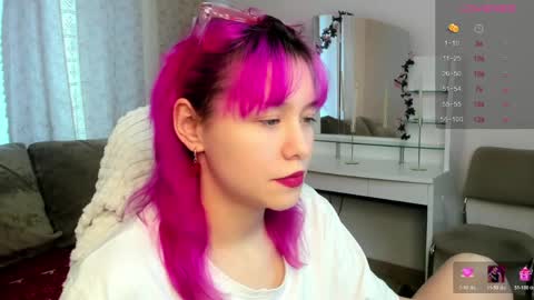 Snapshot of emilytrase chatting on May 2026 01:23:02 AM Betty online show from May 2026 01:23:02 AM
