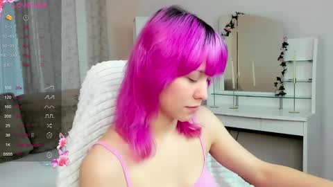 Snapshot of emilytrase chatting on May 2026 01:22:02 AM Betty online show from May 2026 01:22:02 AM
