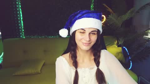 Emily online show from December 2024 04:44:02 AM