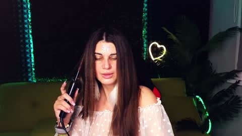 Emily online show from December 2024 01:43:01 AM