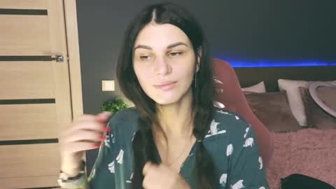 Emily online show from February 2025 01:26:02 AM