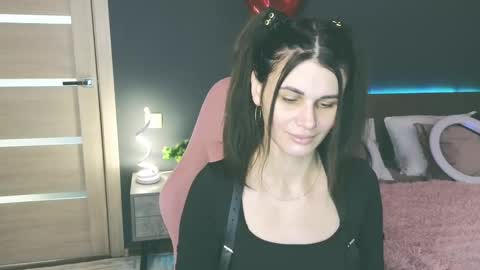 Emily online show from February 2025 05:15:02 AM