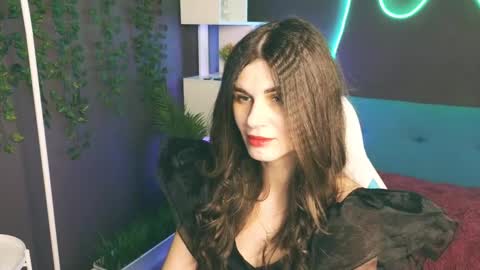 Emily online show from February 2025 05:05:01 AM