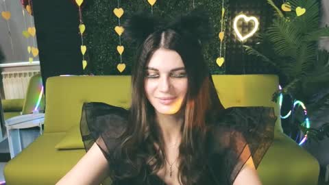 Emily online show from February 2025 04:31:01 AM