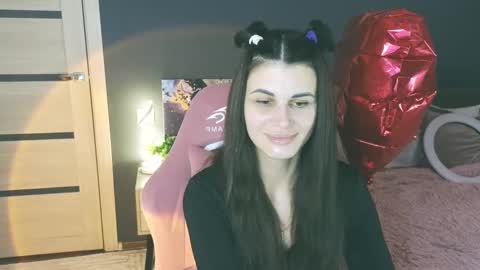 Emily online show from March 2025 04:21:01 AM