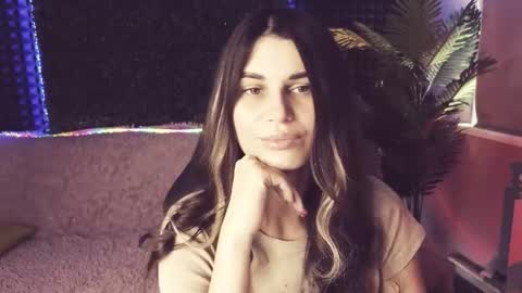 Emily online show from September 2025 02:11:02 AM