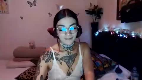 Valentina independent model online show from December 2024 02:04:02 AM