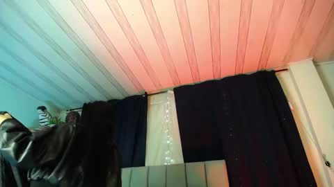 Emily  online show from January 2026 03:10:01 AM