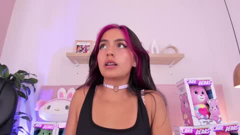 Emily Bank online show from January 2025 03:25:02 AM