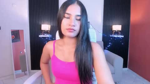 emilyy_kim online show from November 2025 09:57:01 PM