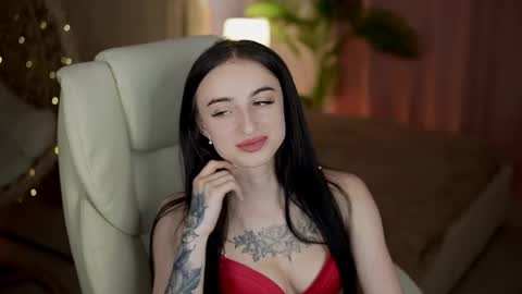 emilyymoon online show from May 2026 12:45:02 PM