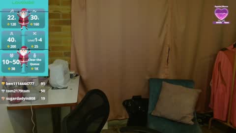 Snapshot of emitaa17228 chatting on December 2024 01:53:01 AM emma online show from December 2024 01:53:01 AM