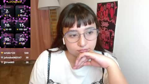 Snapshot of emitaa17228 chatting on March 2025 11:44:02 PM emma online show from March 2025 11:44:02 PM