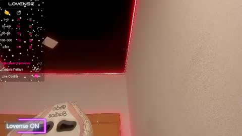 emma__js_ online show from July 2026 07:29:01 PM