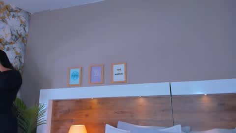 Emma  online show from March 2026 10:40:02 AM