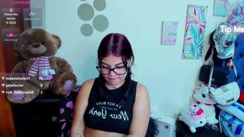 emma_boo_ online show from December 2025 04:04:01 PM
