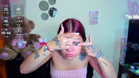 emma_boo_ online show from February 2026 02:25:02 PM