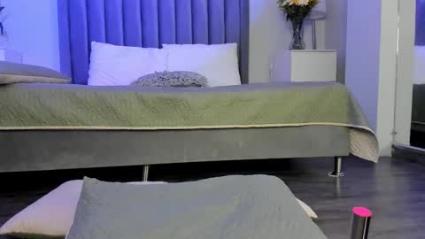 Emma online show from March 2026 10:02:01 PM