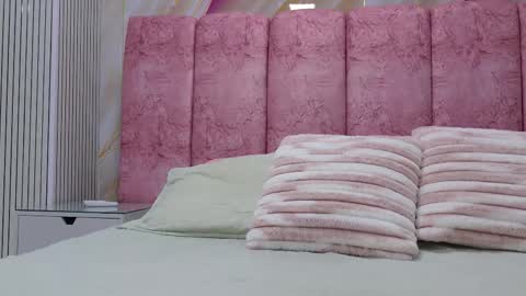 Emma online show from March 2026 03:17:01 AM