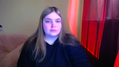 Snapshot of emma_dorn chatting on April 2026 11:16:01 AM Eva online show from April 2026 11:16:01 AM