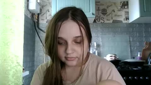 emma_emmochka online show from April 2026 01:42:02 PM