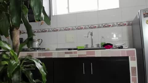 Emma online show from February 2025 06:45:01 PM